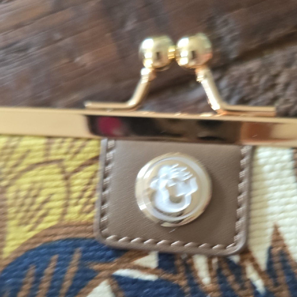 Spartina 449 Blue and Gold Floral Wallet - Picture 4 of 6